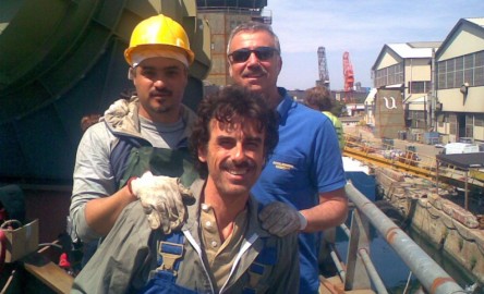 ASCOLTI TV DI DOMENICA 24 GENNAIO 2010: IL PROGRAMMA PIU’ VISTO DEL PRIME TIME E’ LA FICTION “GLI ULTIMI DEL PARADISO”. AMICI IN CRISI (SOLTANTO IL 20.49%). PREMIUM CALCIO AL 5% IN PRIME TIME.