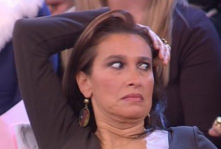 GRAZIA DI MICHELE LE CANTA A PIPPO BAUDO