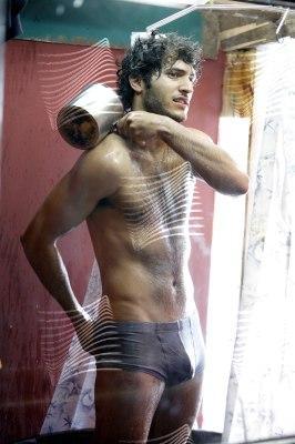 GF7 : IL BULLISMO IMPERA