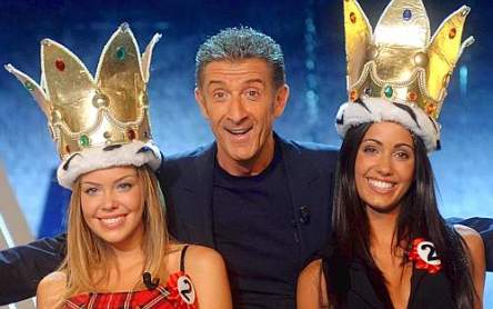 COSTANZA CARACCIOLO E FEDERICA NARGI SONO LE NUOVE VELINE DI STRISCIA (FOTOGALLERY)