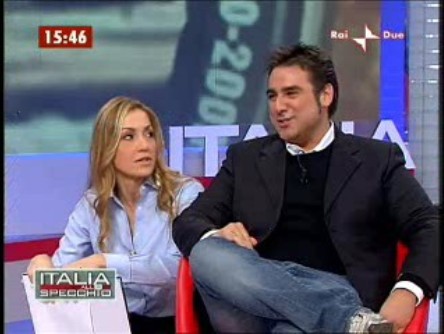 ASCOLTI TV DI VENERDI 21 NOVEMBRE 2008: I MIGLIORI ANNI STACCANO PAPERISSIMA