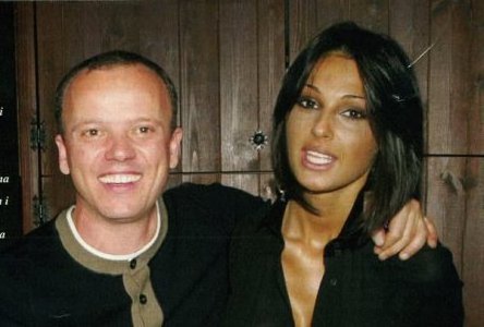 GIGI E ANNA FANNO LA PACE CON DEL NOCE