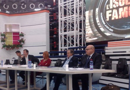 ISOLA DEI FAMOSI 6: CONFERENZA STAMPA DI CHIUSURA , LIVE SU DM