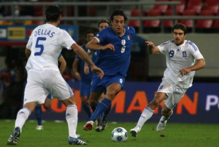 Protetto: ASCOLTI TV DI MERCOLEDI 19 NOVEMBRE 2008: TUTTI A VEDERE LA PARTITA TRANNE ALCUNE “AMICHE MIE”