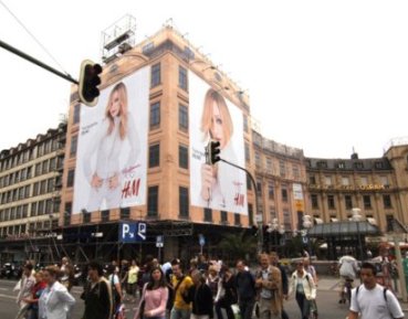 Madonna H&M ad Munich @ Davide Maggio .it