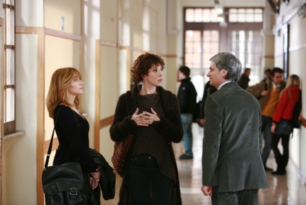 Protetto: ASCOLTI TV DI GIOVEDI 6 NOVEMBRE 2008: VINCE LA PROF (23.55%) E LA TALPA (17.64%) SCAVA SOTTO IL DISTRETTO (18.72%)