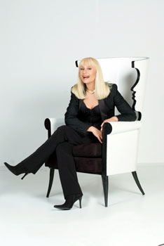 CARRAMBA! TRASLOCO PER RAFFA IN CERCA DI ASCOLTI?