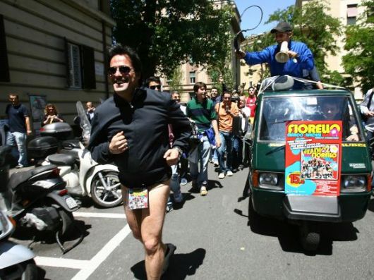 SONO FINITI IN MUTANDE!