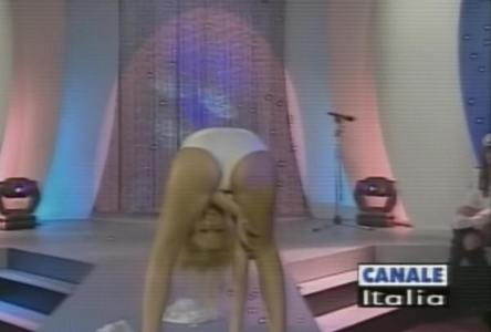 ANTEPRIMA ESCLUSIVA! DA STASERA SARA’ SEXY GF. E’ LAURA DRZEWICKA LA NUOVA CONCORRENTE DEL GRANDE FRATELLO