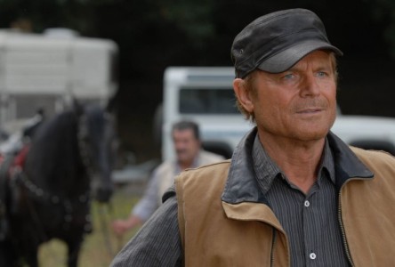L’UOMO CHE CAVALCAVA NEL BUIO: TERENCE HILL, EX TRINITA’, TORNA IN SELLA QUESTA SERA SU RAIUNO