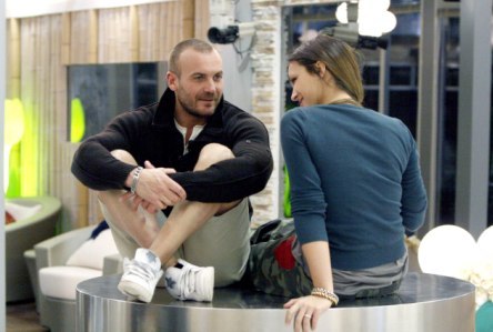 GRANDE FRATELLO 10: LA SANTIFICAZIONE DI SCATTARELLA E LA RINASCITA DELLA MARCUZZI. ELIMINATO IL MARCHESE A TRE PALLE.