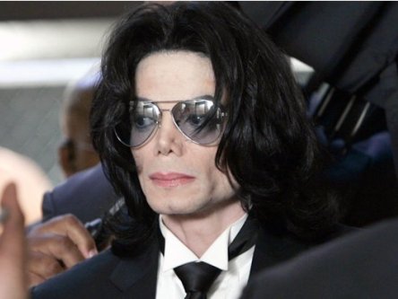 MUORE MICHAEL JACKSON, IL RE DEL POP, IL RE DEGLI ECCESSI