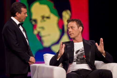 ROCCO SIFFREDI STASERA AL CHIAMBRETTI NIGHT