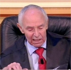 FORUM SENZA IL GIUDICE SANTI LICHERI. DOPO IL MAESTRO PREGADIO, UN ALTRO PENSIONAMENTO ECCELLENTE