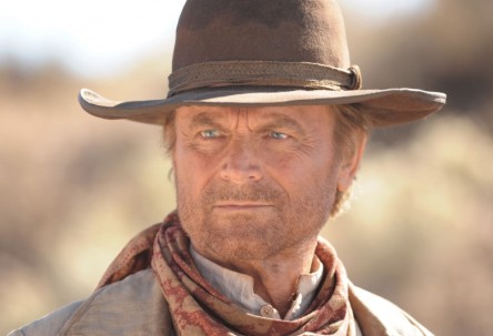 DOC WEST: STASERA RITORNA TERENCE HILL E LA VERSIONE SBIADITA DEL GENERE “SPAGHETTI WESTERN”