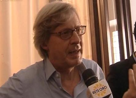 VITTORIO SGARBI, LA POLITICA E LE TV LOCALI: “LA GNOCCA TIRA, MA IL CULO HA UN’ESTENSIONE MOLTO PIU’ AMPIA”