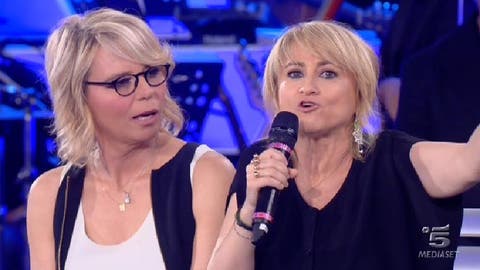 Amici serale 2012 prima puntata - Luciana Littizzetto e Maria De Filippi (9)