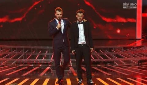 X Factor 7 Live - Alessandro Cattelan e Lorenzo