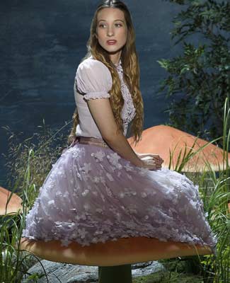 Once Upon a Time in Wonderland 4