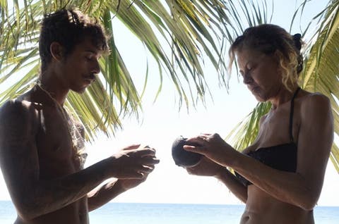 Moreno ed Eva Grimaldi sull'Isola dei Primitivi