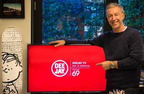 Linus presenta Deejay Tv