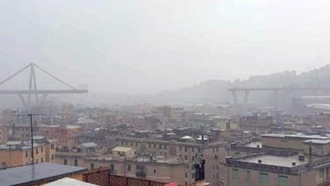 Ponte Genova crolla