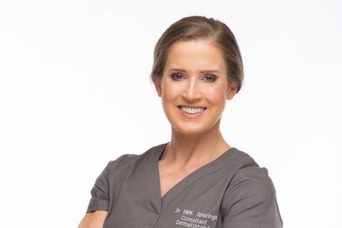 La Clinica del Pus - La dermatologa Natalia Spierings