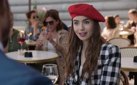 Emily in Paris - Lily Collins